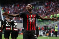 开云体育app-意甲豪门再度崛起，冠军悬念令人期待2025