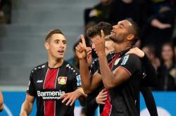 开云官网-那不勒斯客场大胜，追赶前四呼声渐高2025