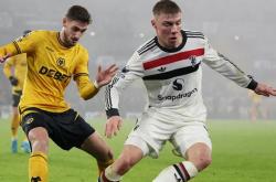 开云体育下载-包含曼联全队爆冷败给利物浦，双方实力对比的词条2025