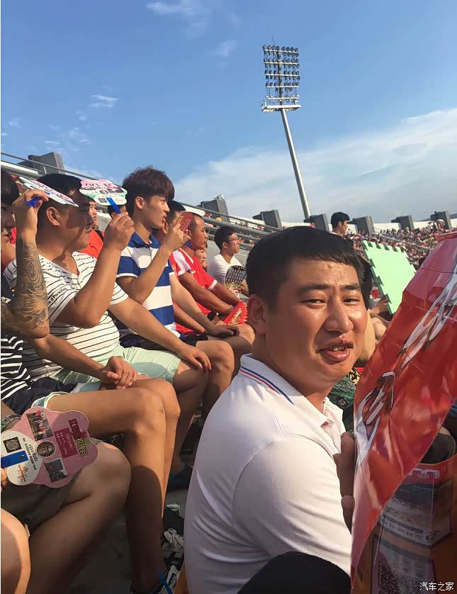 延边富德主场逼平上港，实现保级壮举的简单介绍