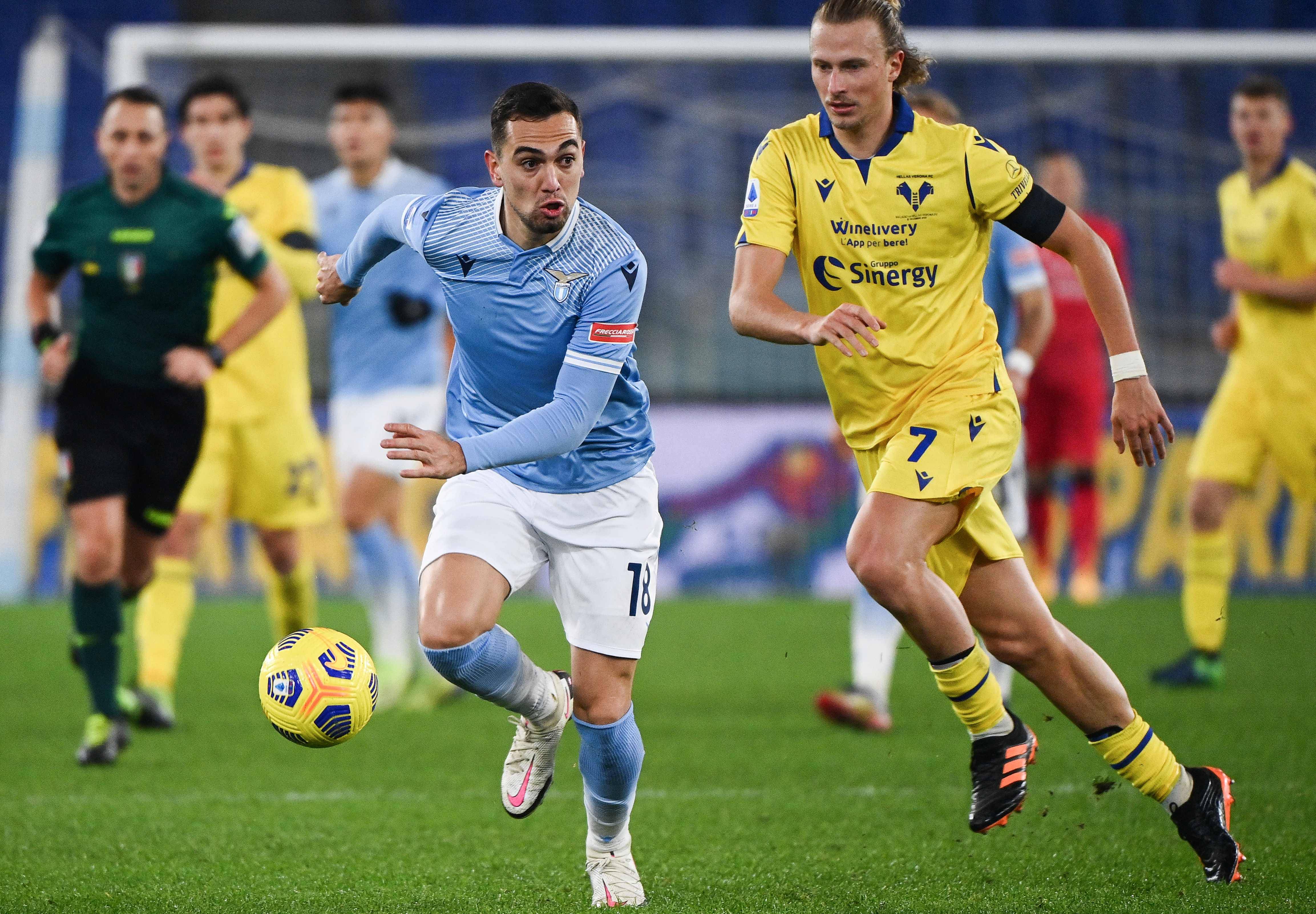 球队备战友谊赛,士气高昂备战 球队备战友谊赛,士气高昂备战