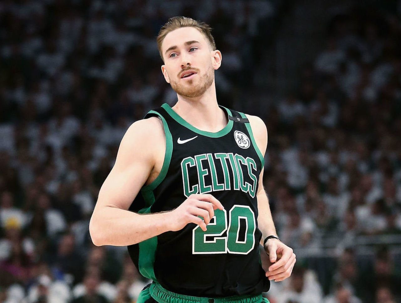 圣安东尼奥马刺鏖战巴塞罗那,李宗伟团战一打五激烈交锋总决赛,引爆全场热议的简单介绍 圣安东尼奥马刺鏖战巴塞罗那,李宗伟团战一打五激烈交锋总决赛,引爆全场热议的简单介绍