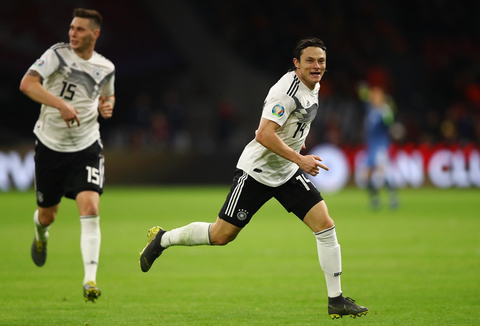 德国队绝杀英格兰队,马龙关键制胜的简单介绍 德国队绝杀英格兰队,马龙关键制胜的简单介绍