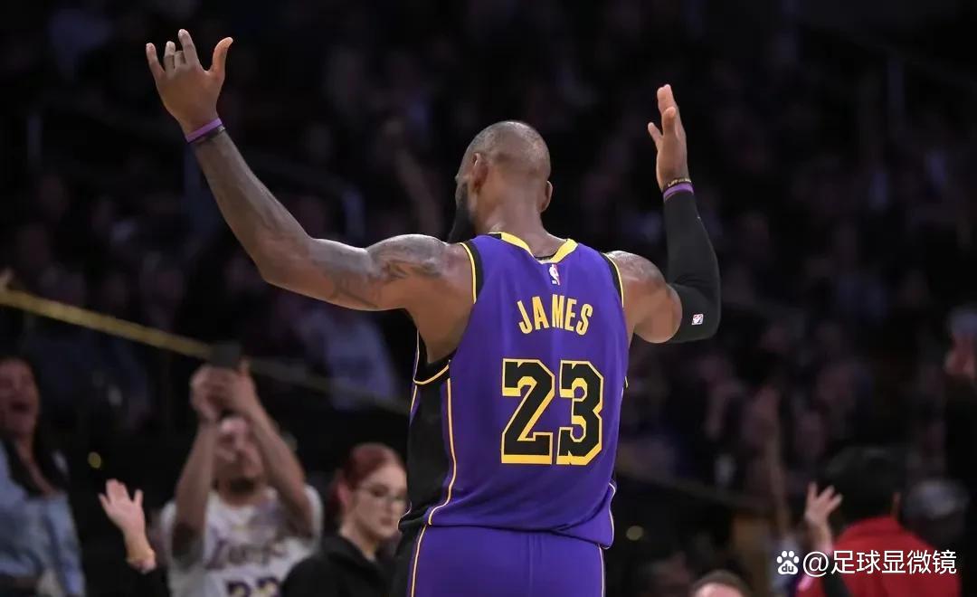魔术横扫湖人，浓眉哥点燃赛场